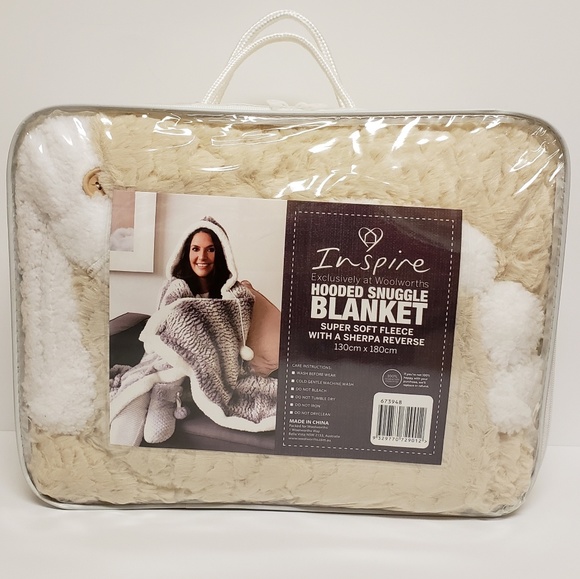 Hooded Snuggle Blanket - Picture 8 of 8